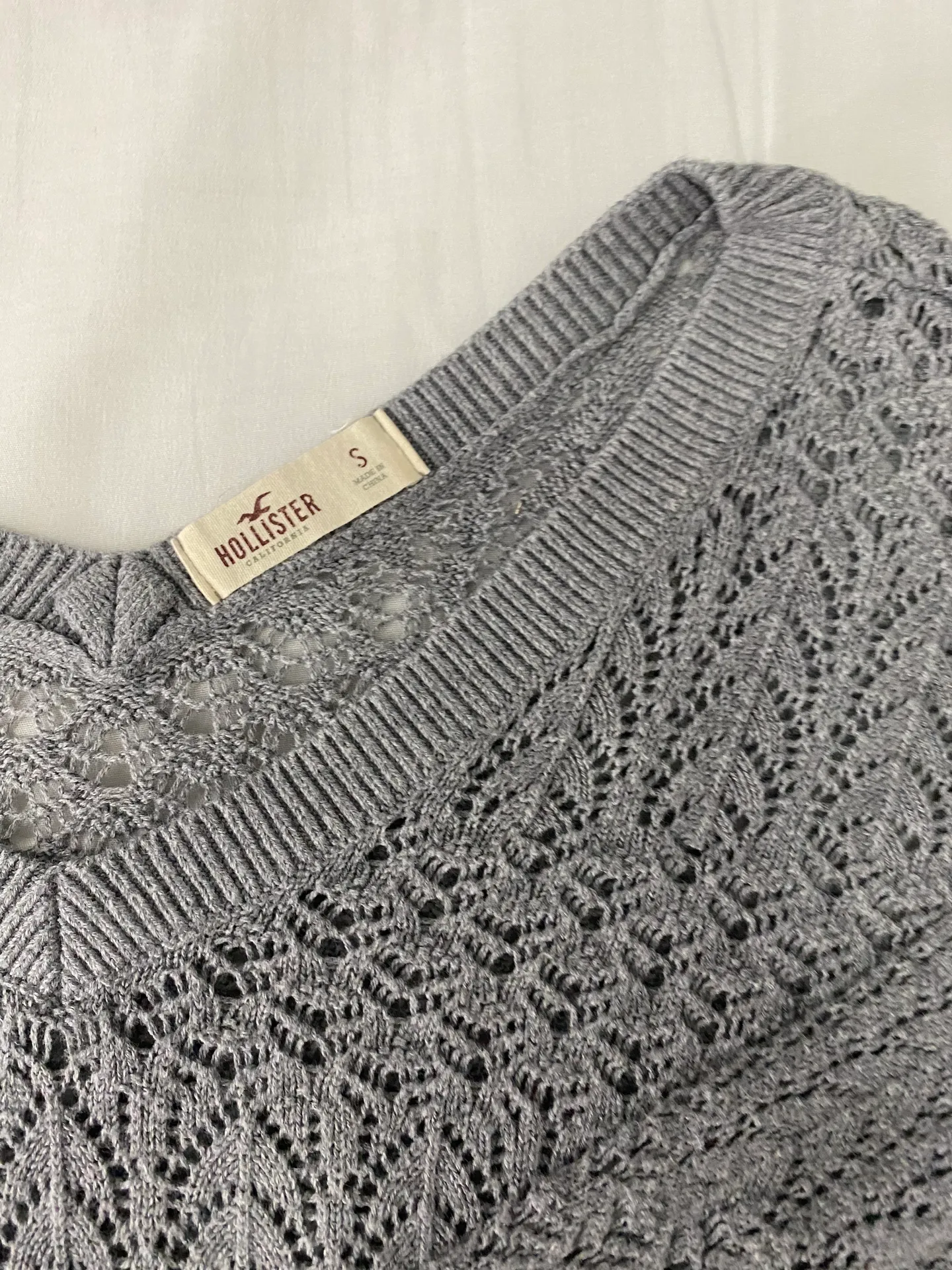 V Neck Gray Sweater - Image 4