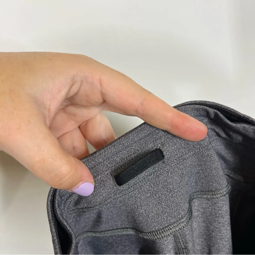 ALTERED Lululemon Speed Up Tight Metallic Size 4 - Image 6