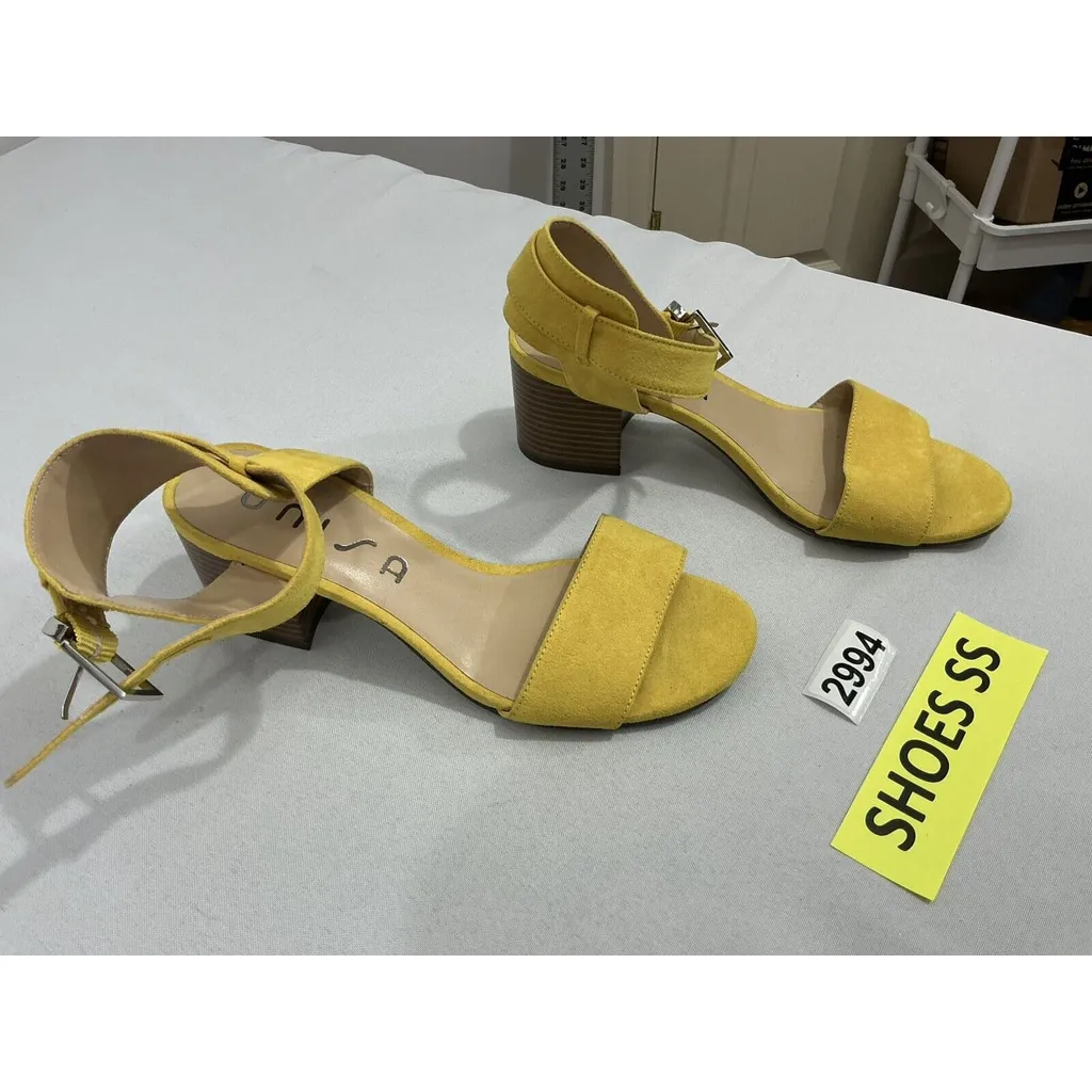 Womans Unisa Unemale3 Size 6 M Mustard Faux Suede Open Toe Buckle Heel Sandals - Image 2