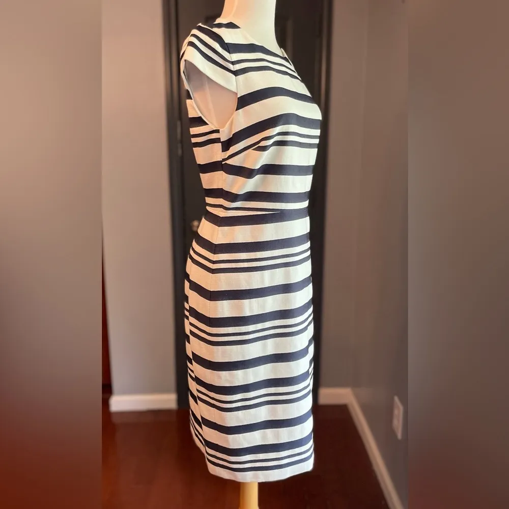 J. Crew Double Navy Stripe Cap Sleeve Sheath Suiting Office Executive Dress Blue Size 2 - Image 3
