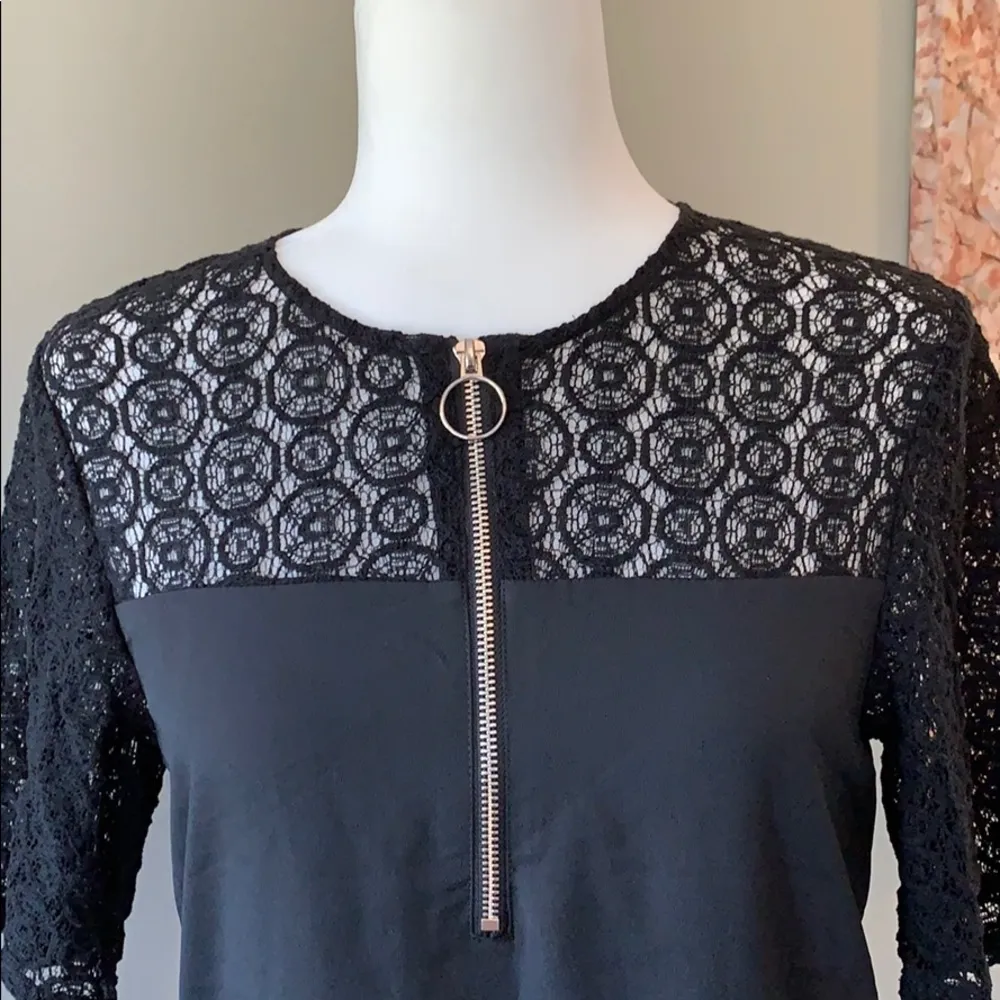 Avec Les Filles Lace Insert Mini Shift Dress - Image 4