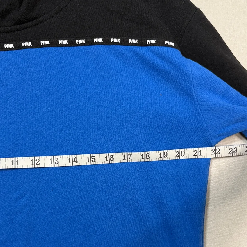 PINK Victoria's Secret Black and Blue Turtleneck Sweater - Image 3