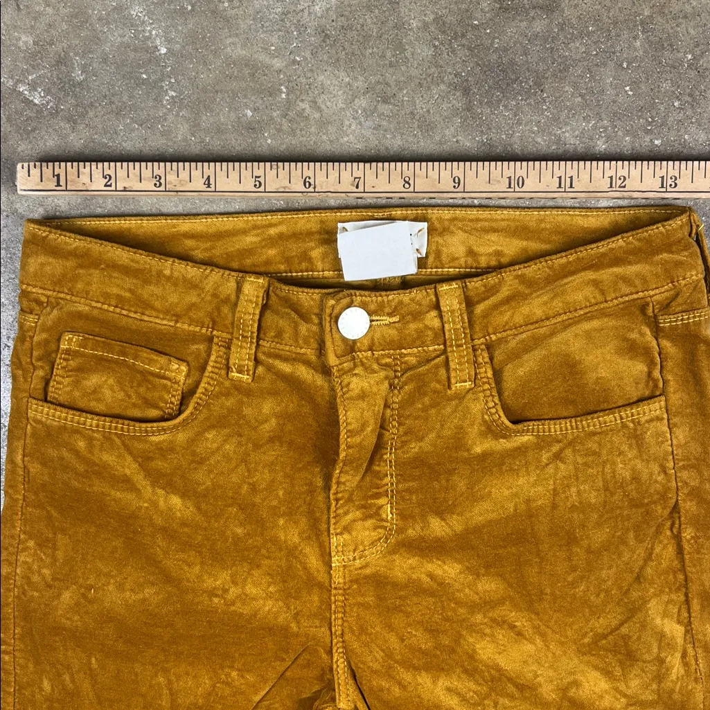 L’AGENCE Women's Golden Skinny Velvet Pants
Size: 26 - Image 5