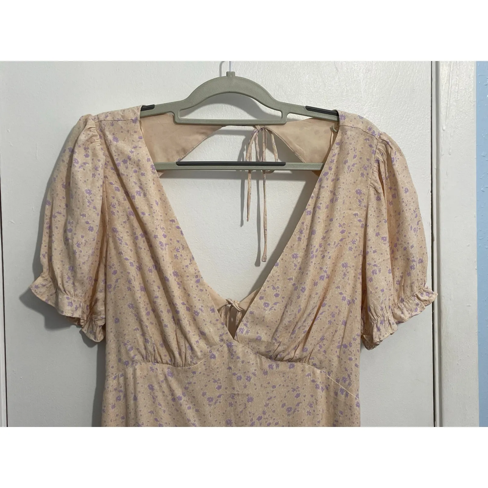 Sophie Rue Mini Dress XL Apricot Dainty Floral Flutter Sleeve Open Back Spring - Image 3