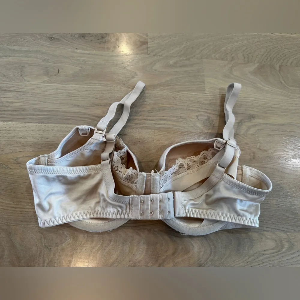 Wacoal Underwire T-Shirt Nursing Bra sand size 36C postpartum maternity - Image 6