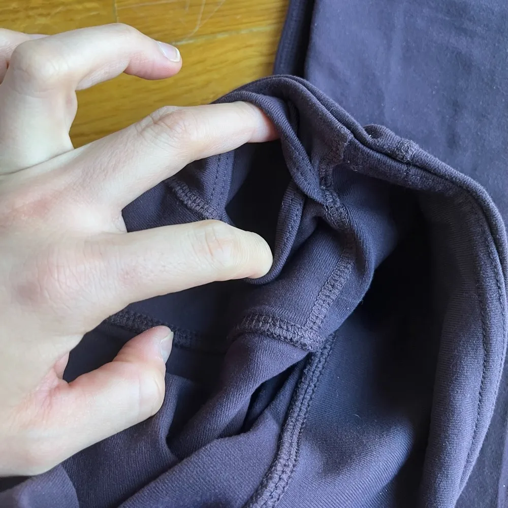 Athleta high rise purple chaturanga tights leggings - Image 6