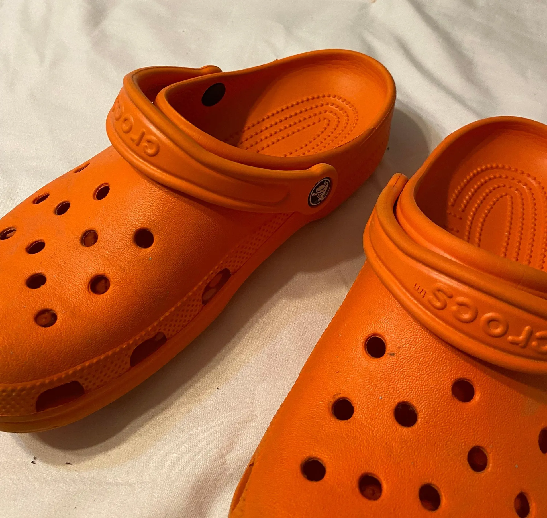 Crocs Orange - Image 3