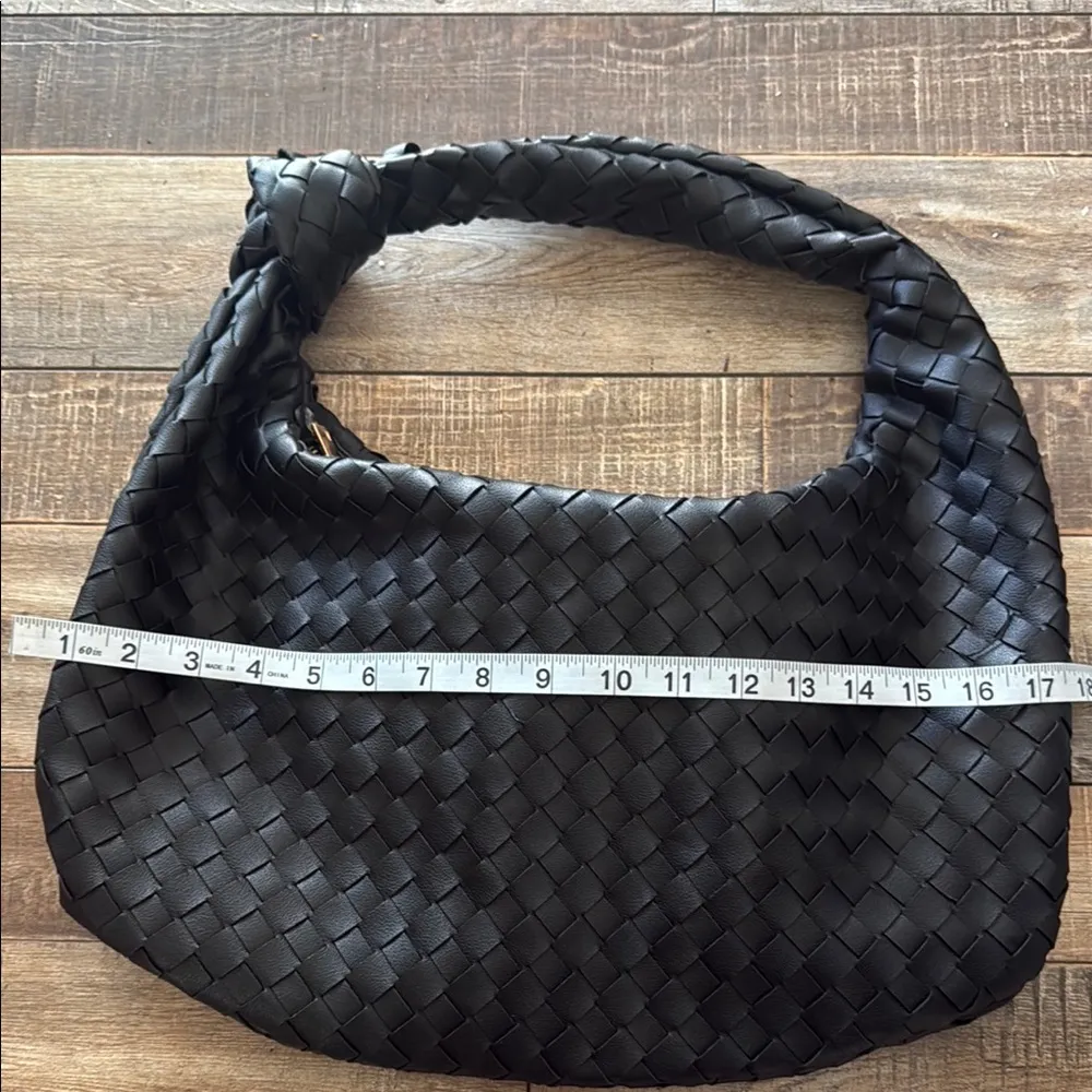 Urban Expressions Black Textured Hobo Bag - Image 6
