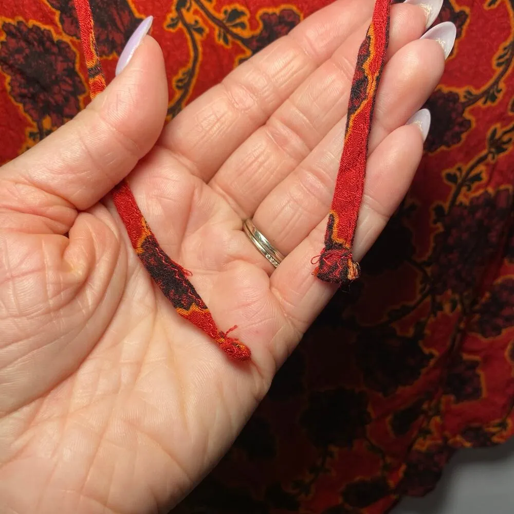 Free People Women's size XS Mia Tunic Red Floral V-neck Blouse Boho Pirate Top - Image 7