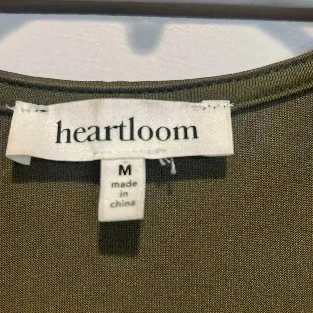 Heartloom army green jumpsuit size medium. In perfect condition! - Image 9