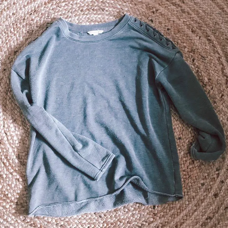 Gray Detailed Sweater Size M - Image 2