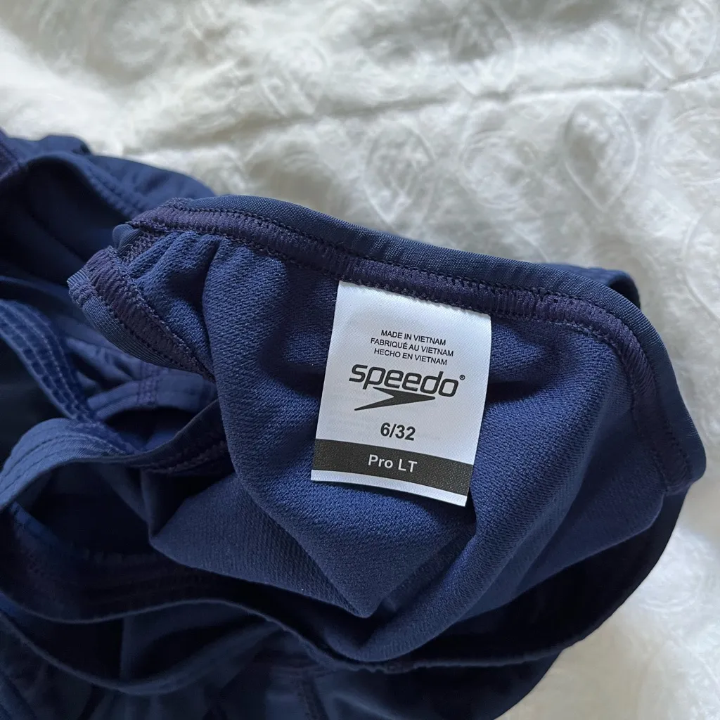 NWOT: Speedo Dark Blue Pro LT Swimwear - Image 2