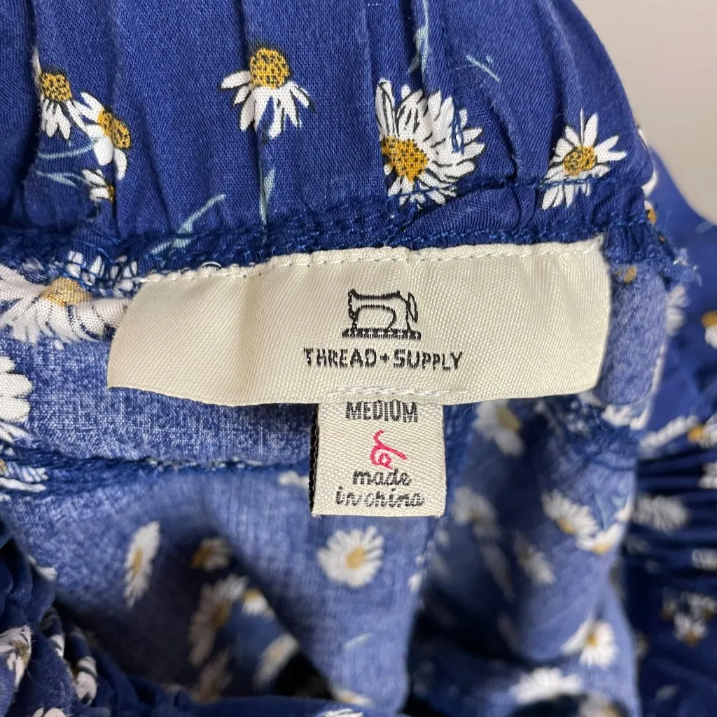Thread + Supply Shorts Daisy Print Floral Navy Blue Elastic Waistband Sz Medium - Image 3
