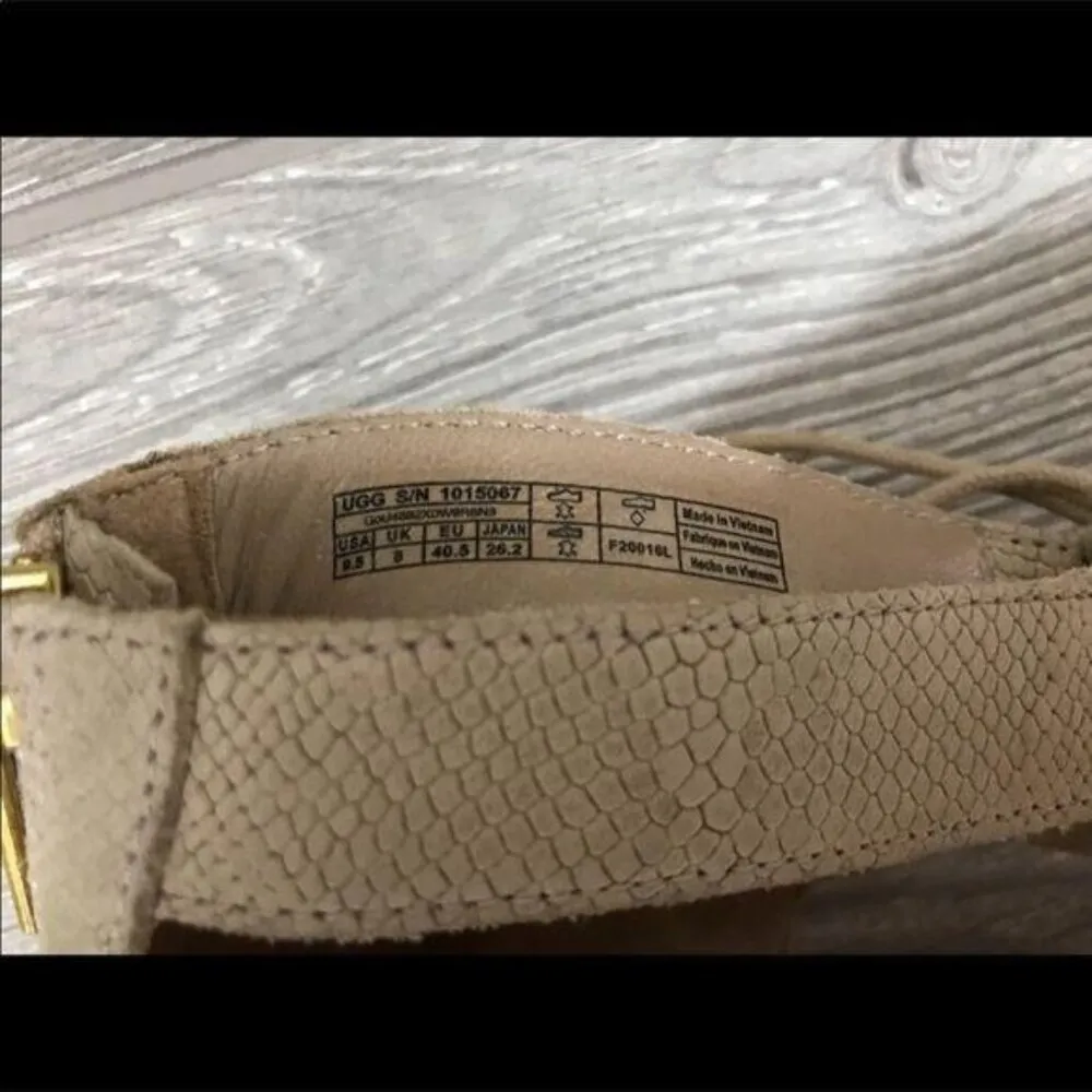 Ugg brown faux snakeskin print sandals shoes wedge heels size 9.5 - Image 6