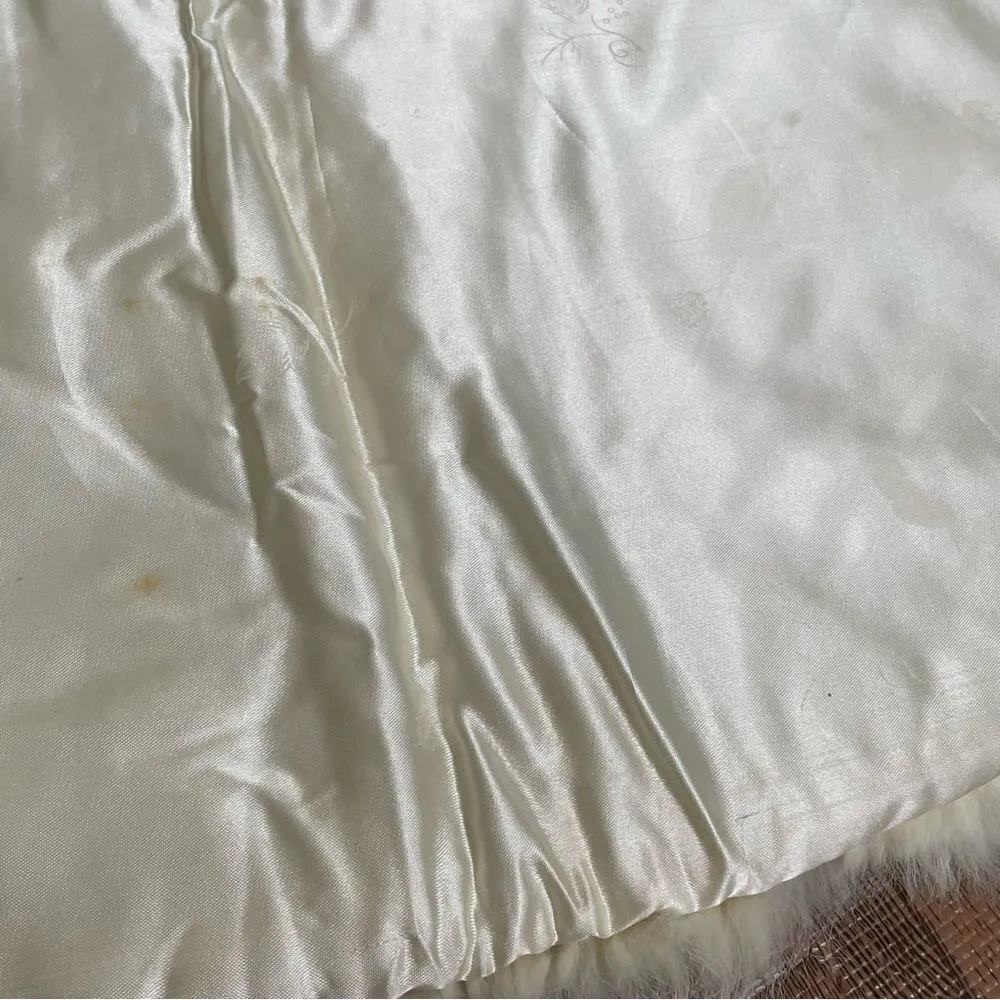 Vintage 60s Fox Fur Stole Bridal Wedding Shawl Stole Wrap Plush Real MCM Cape OS White Size undefined - Image 9