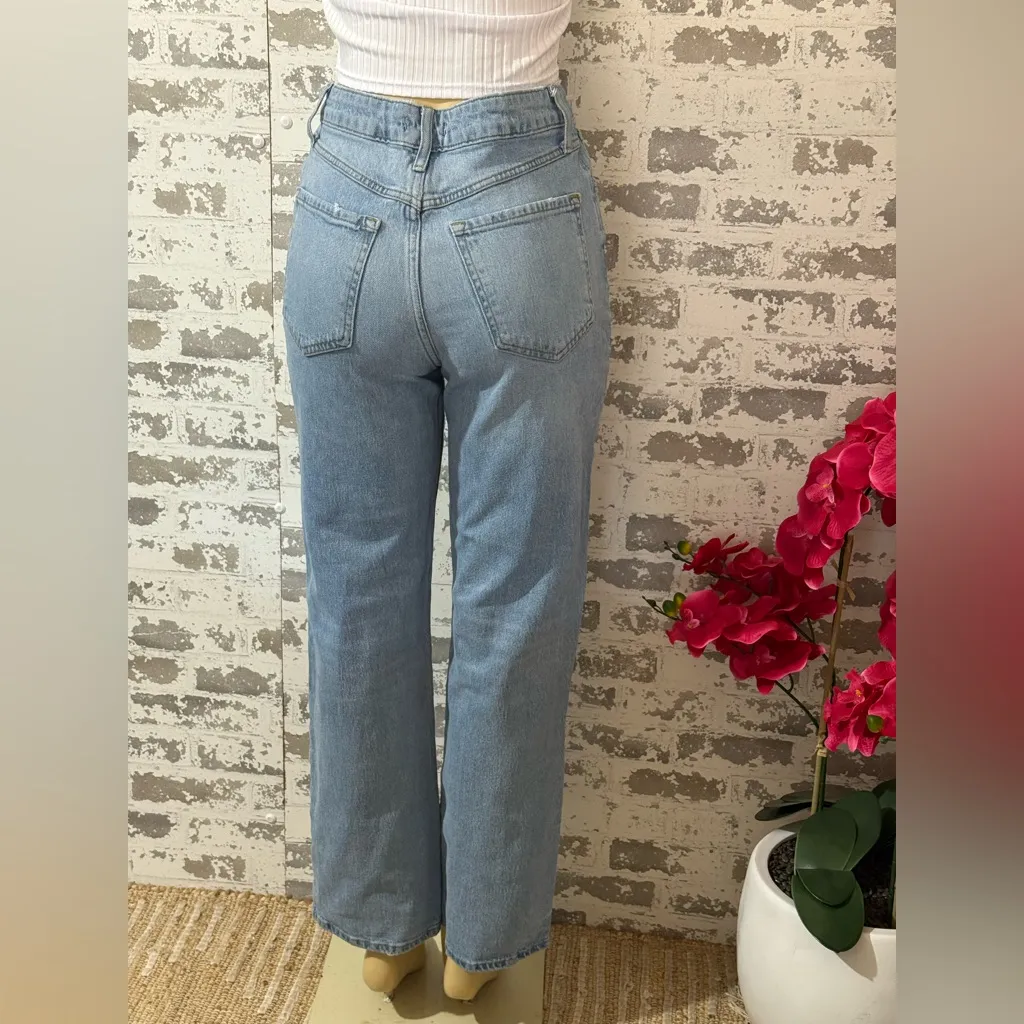 Forever 21 Light Blue Straight Leg Jeans - Image 2