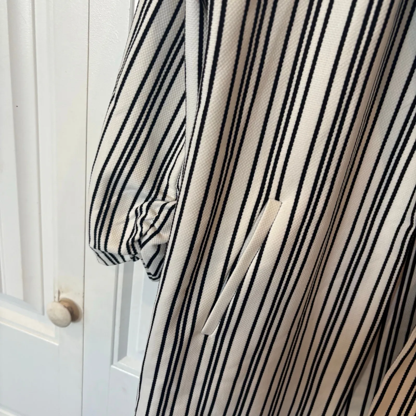 Cato White And Black Stripe Longline Blazer Size Medium - Image 4