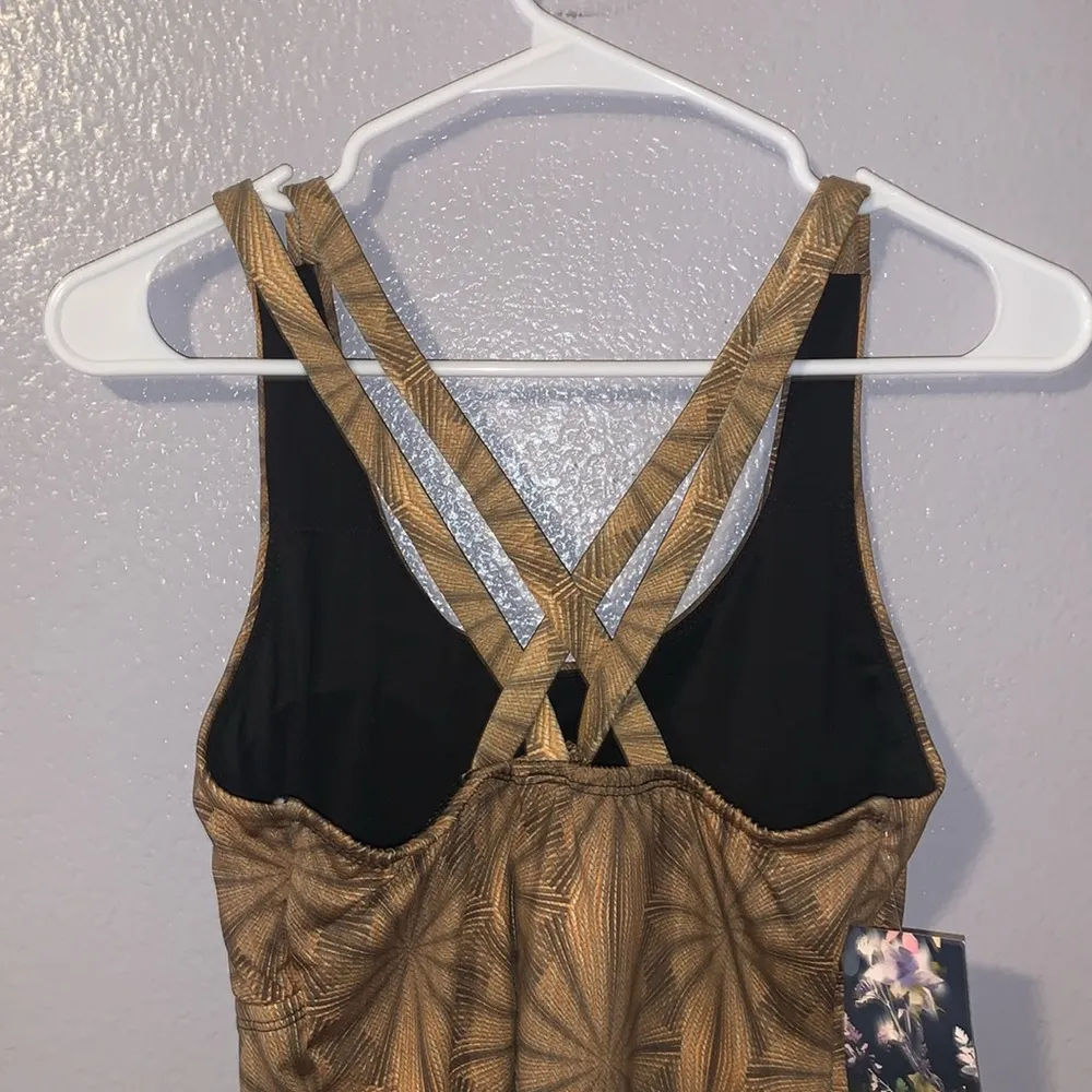 NWT Hapari racerback double strap padded tankini swim suit top Orange Size L - Image 5