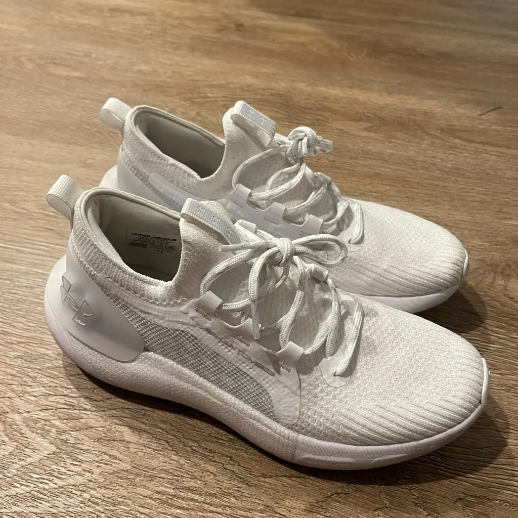 Under Armour HOVR Phantom 3 SE UA Triple White Running Shoes - Image 3
