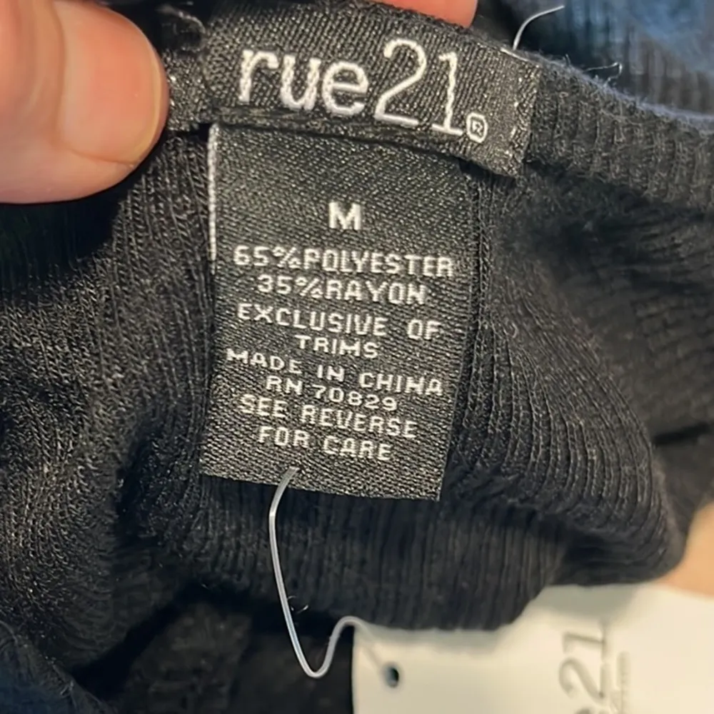 Black Tank Crochet Lace Fringe Rue21 Womens Medium New - Image 10