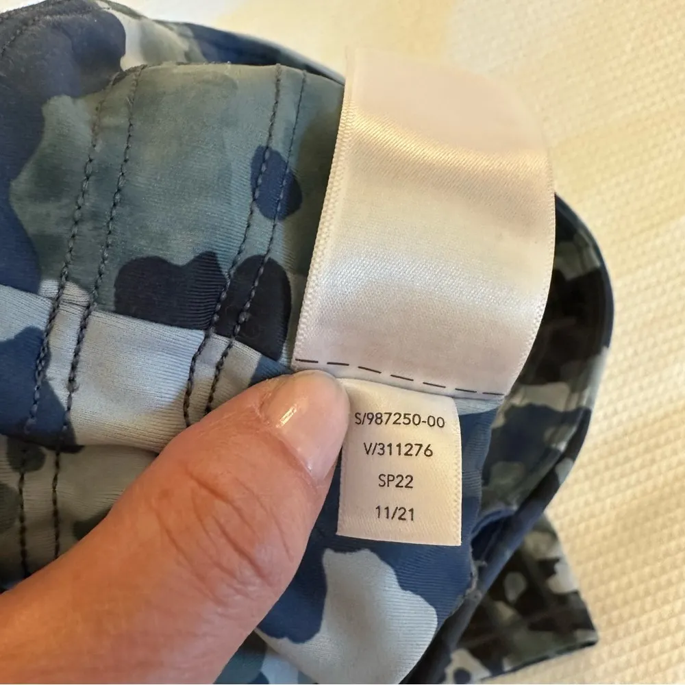 Athleta Ultimate Stash 7/8 Tight Cloud Camo Blue Pockets Run Gym XS Leggings - Image 8