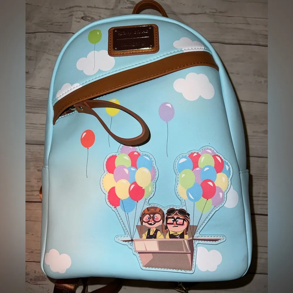 Loungefly DISNEY Mini Backpack - Pixar UP HOUSE ADVENTURE w/Carl & Ellie - Image 5