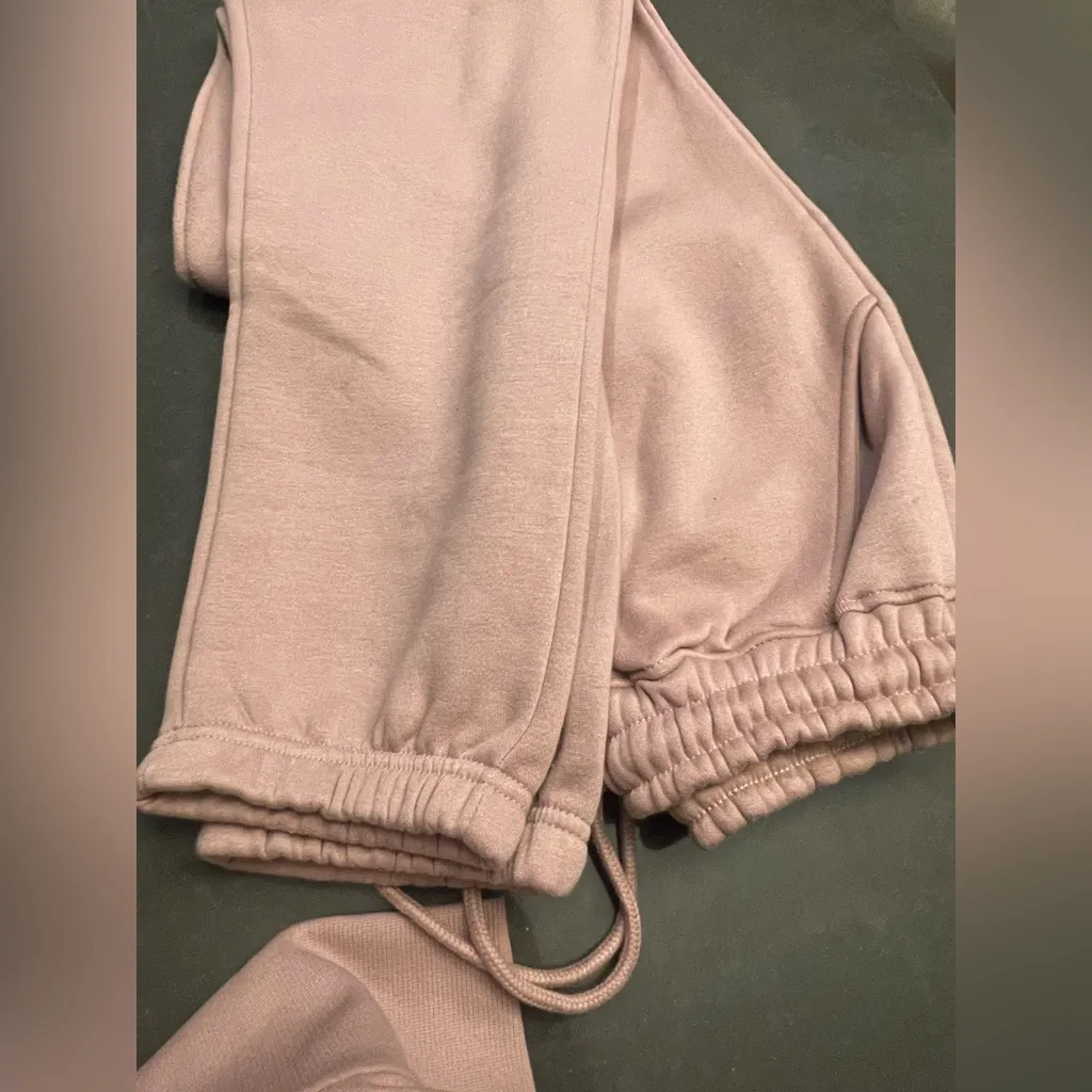 NWT MISSGUIDED MAUVE  SWEATSHIRT & PANTS US2 - Image 10