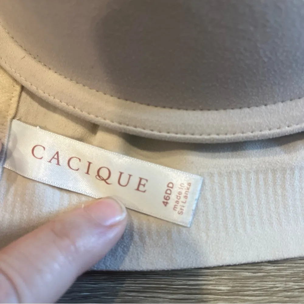 Cacique 46DD lightly lined underwire bra nude full coverage - Image 2