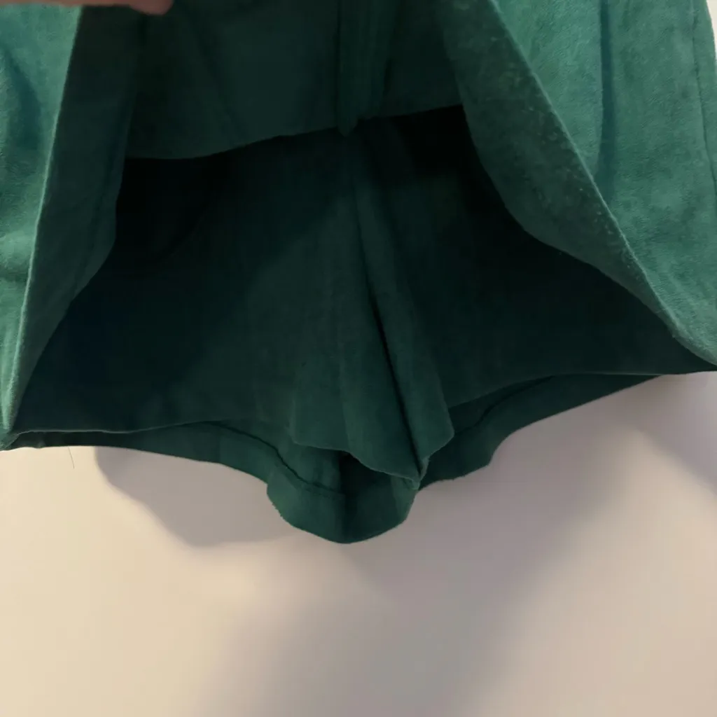 Glam emerald Green faux suede Women's Shorts with skirt front large - Image 2