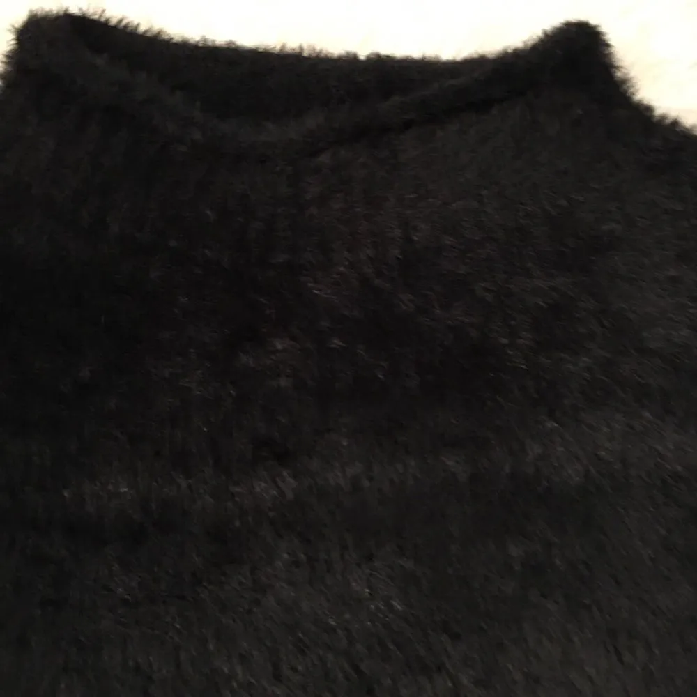 New with tags/ Super Soft long haired sweater! Super comfy - Image 3