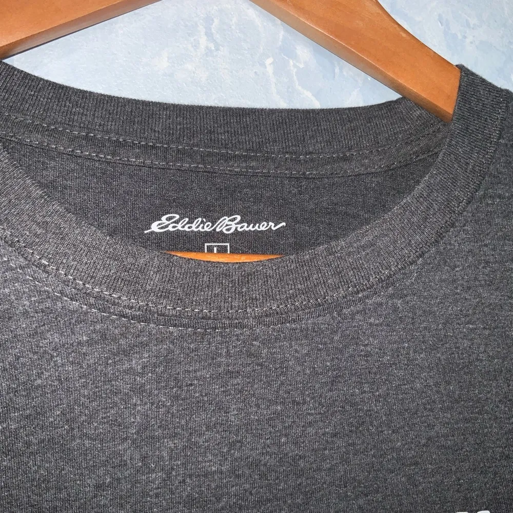 Eddie Bauer Gray Long Sleeve T-Shirt “Pet Guardian..” Paw Print  Logo L - Image 3