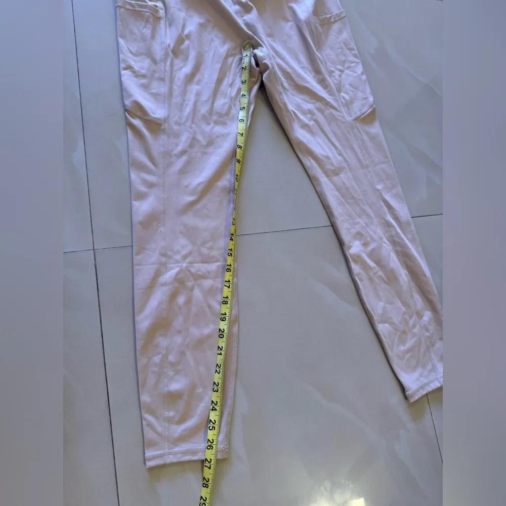 Leggings women's NWT Beige  yoga pants style Pockets Size XL Sport Waistband - Image 9