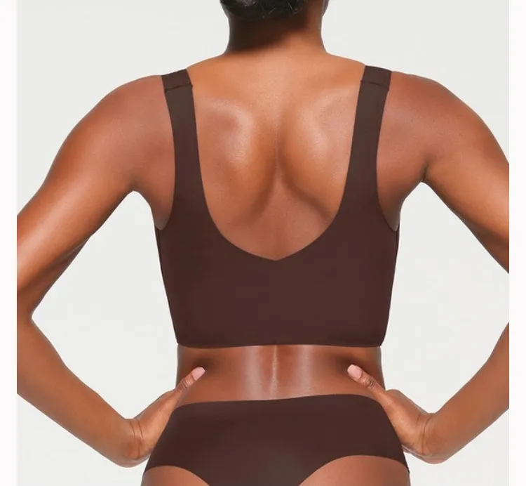 SKIMS Naked Plunge Tank S - Image 3