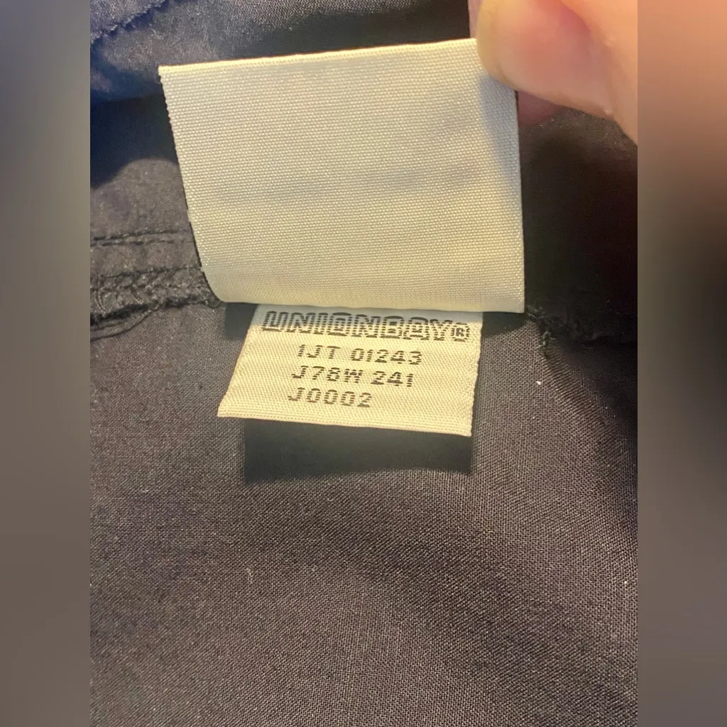 Vintage 90’s UnionBay Navy blue Nylon Hooded Vest NWT - Image 8