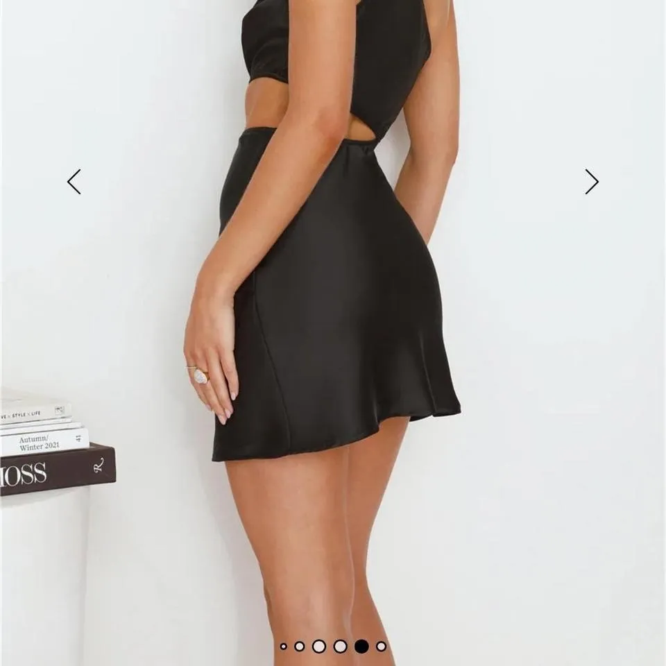 Silky Hello Molly Black open mid drift dress - Image 2