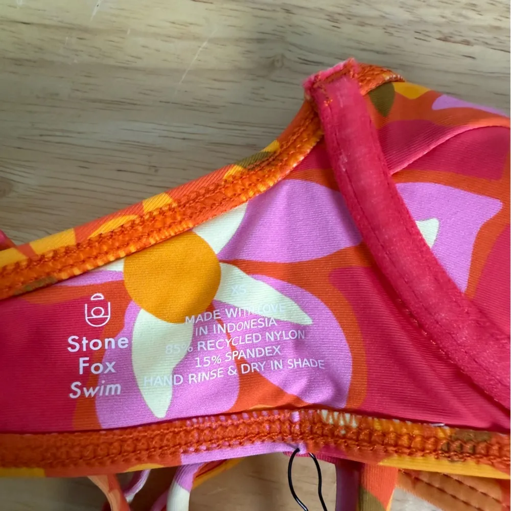 Stone Fox Swim Lei Lei Conch Bikini Top Size XS - Image 4