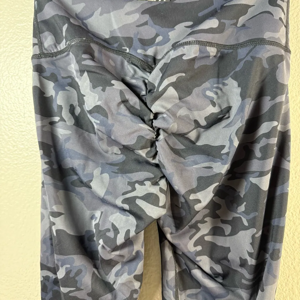 ECHT Camouflage Leggings SZ:M - Image 8