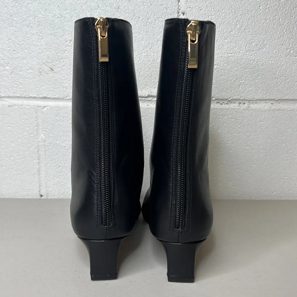 Ann Taylor New solid black  Tapered Heel Leather Booties Size 5M zip up square - Image 5