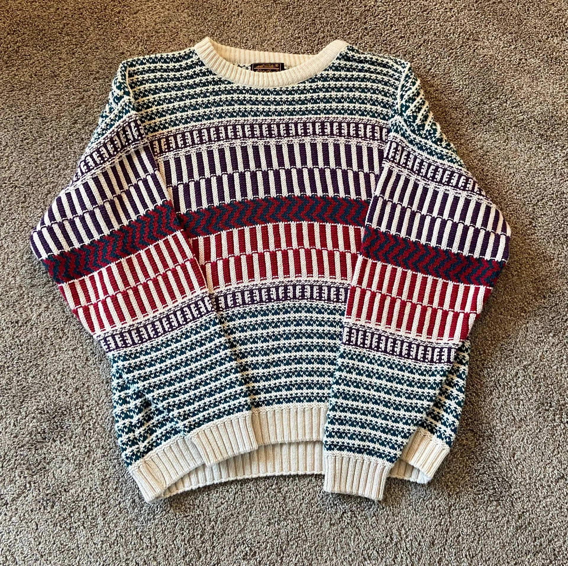 Eddie Bauer Sweater - Image 2