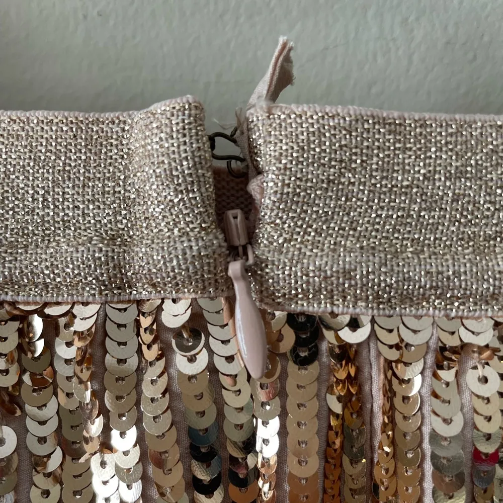 ANTHROPOLOGIE Bea Rose Gold Sequined Party Mini Skirt Pleated Barbiecore Size 2 - Image 9