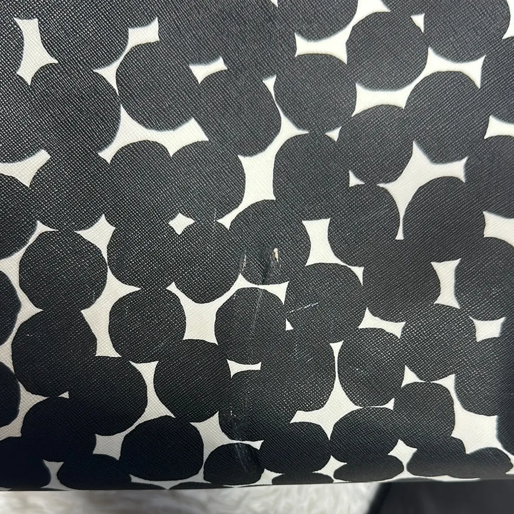 Kate Spade Black and White Graphic Tote / Diaper Bag Lots of pockets MSRP 398 - Image 14
