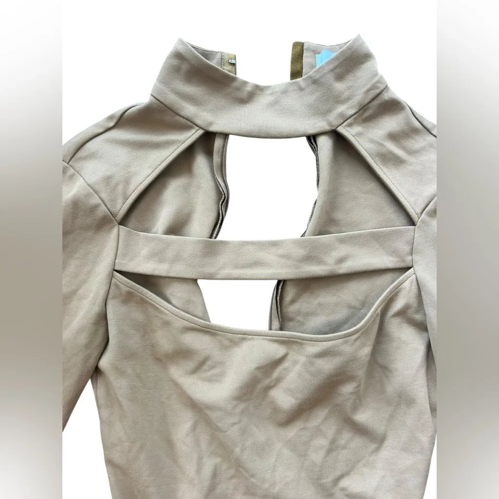 LPA Women's Size XS Cut Out
Long Sleeve Bodysuit 79 In Camel Tan Revolve. - Image 4
