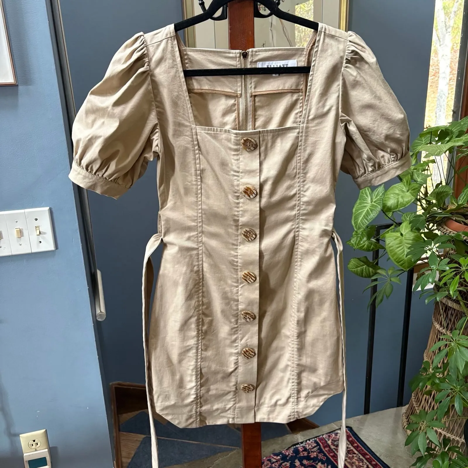 Elliatt x REVOLVE Vanessa Dress in Sand size S-- sold out! - Image 5