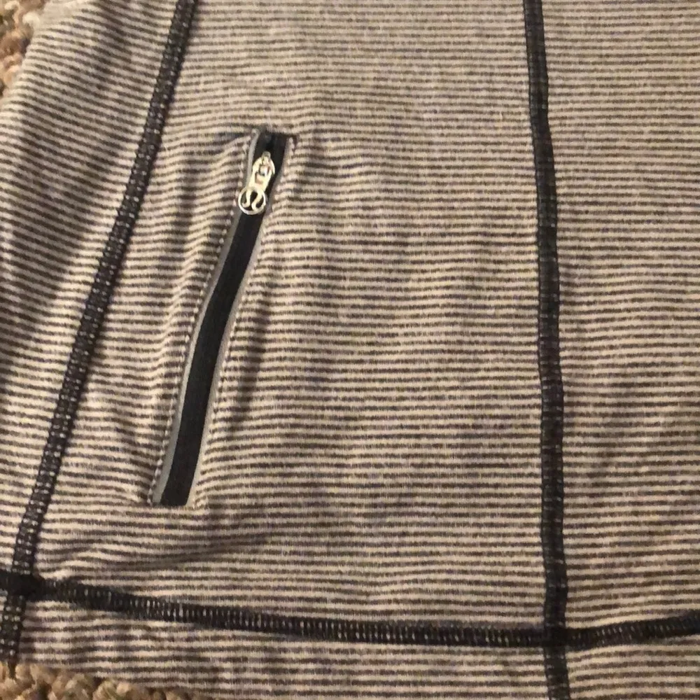 Lululemon Rulu Run Long Sleeve - Image 4