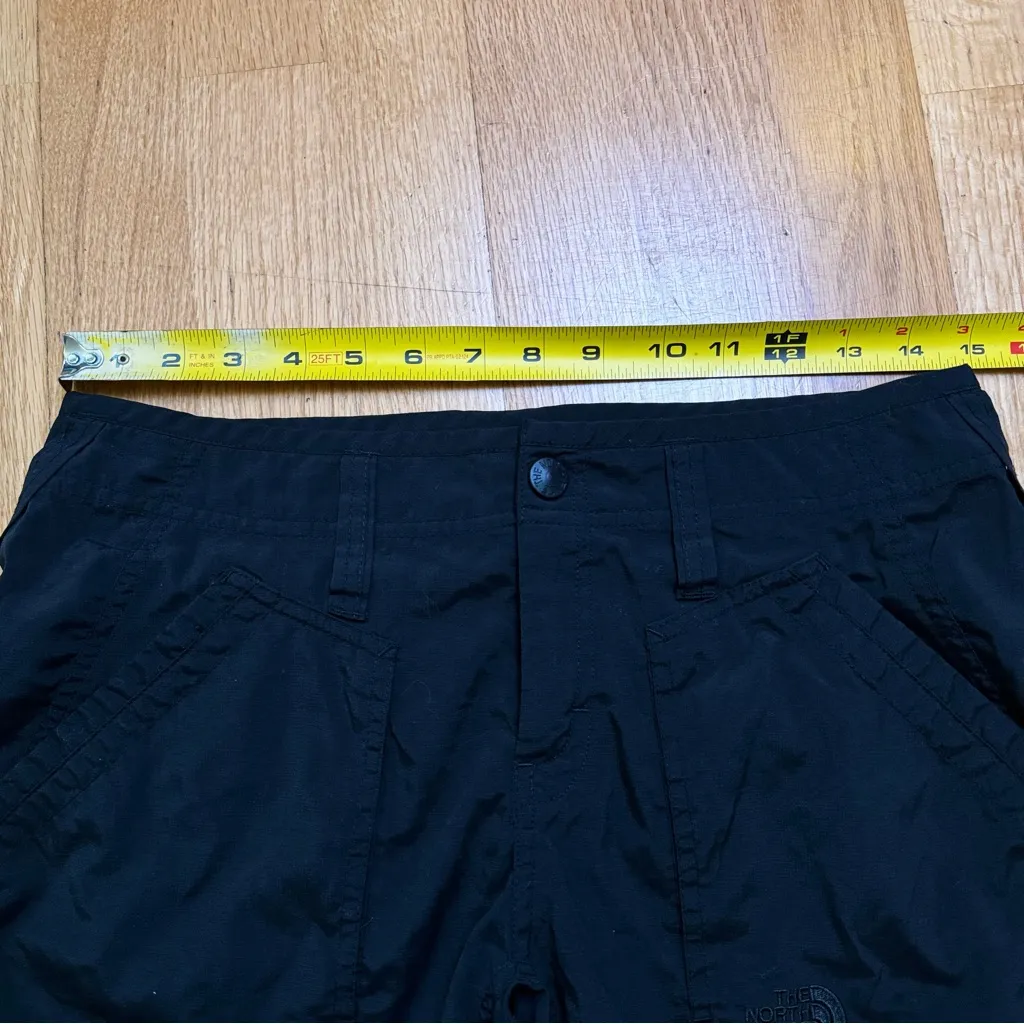 The North Face Women's T150 T550 Cargo Hiking Shorts Outdoor Gorp Black 6 Long - Image 5