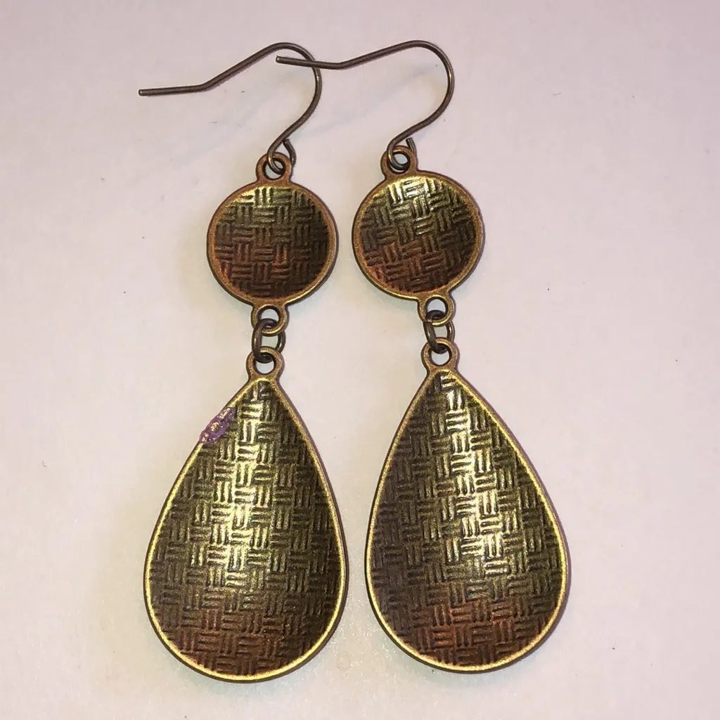 Elegant Brass Tone Multicolor Enamel Boho Teardrop Earrings Pink - Image 4