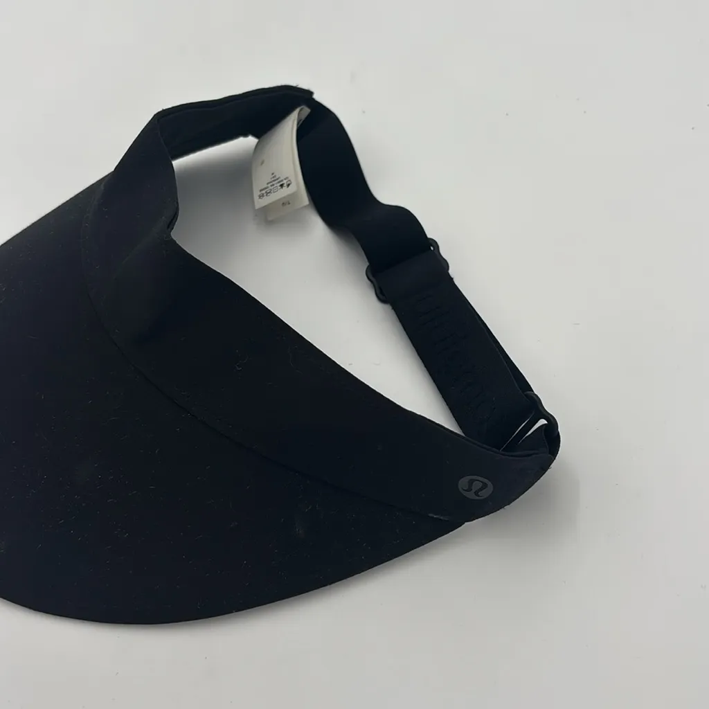 Lululemon Women's Fast Paced Wide Band Running Visor - Image 5