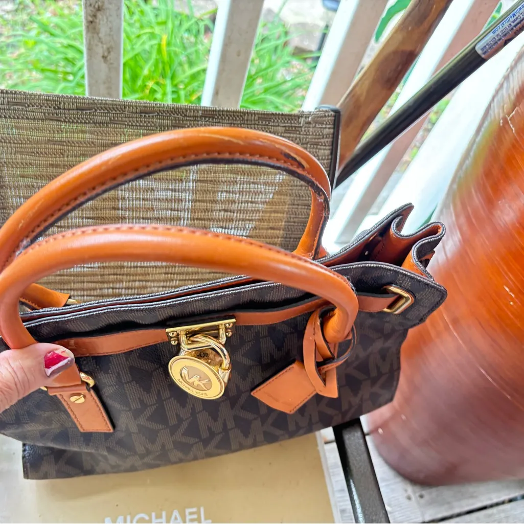 Michael Kors Hamilton PVC LG Signature Tote, Shoulder Bag - Image 7