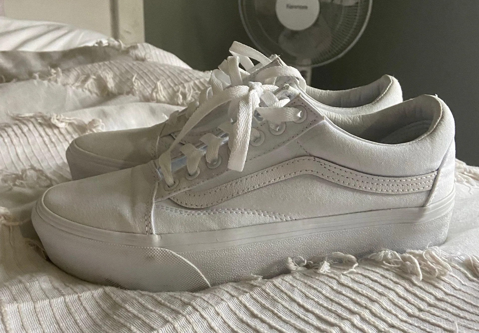 Vans White Platform - Image 2