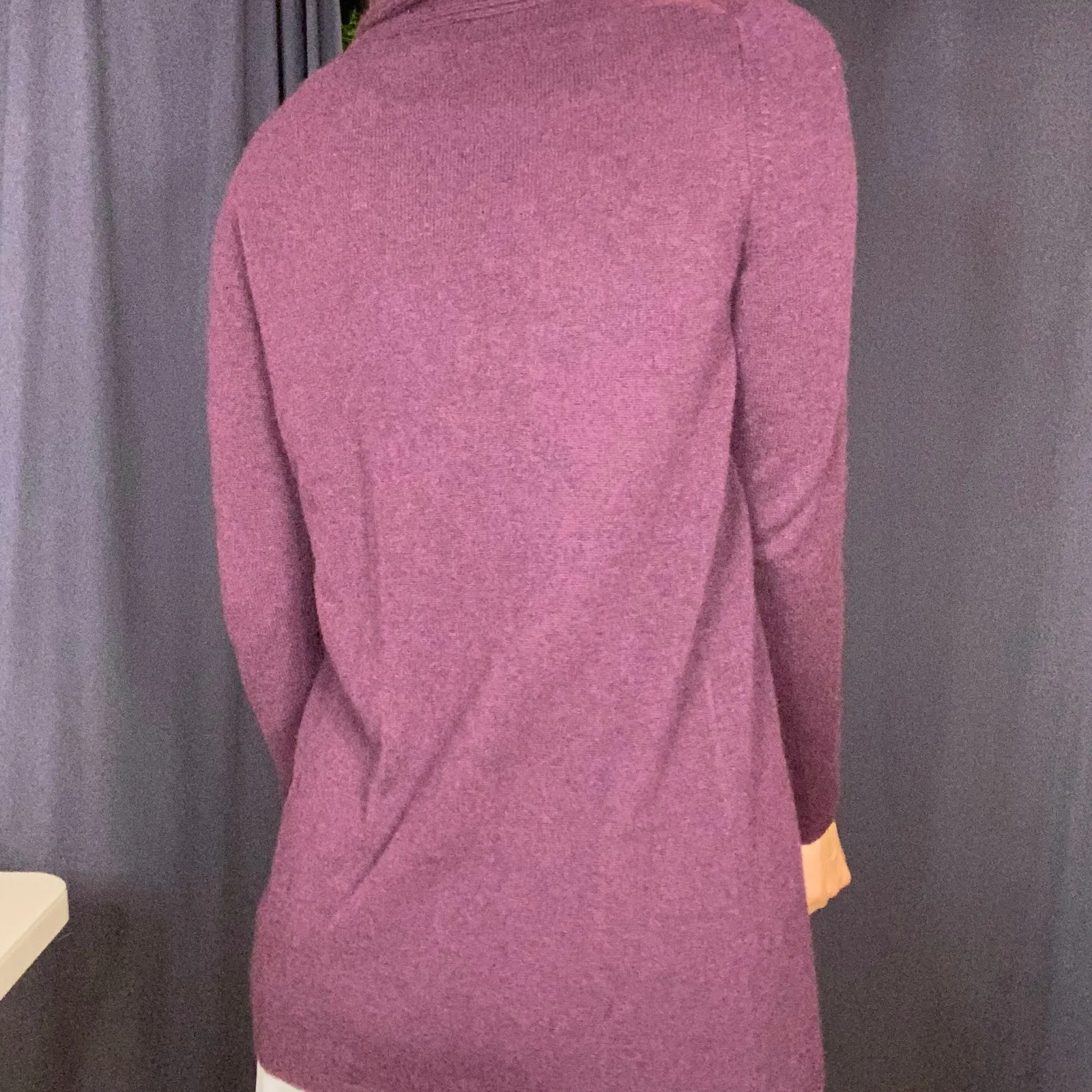 Fenn Wright Manson Purple 100% Cashmere One‎ Button Collared Cardigan Size Small - Image 4